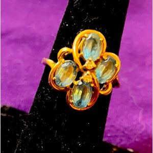14k gold blue topaz ring with diamonds size 6
